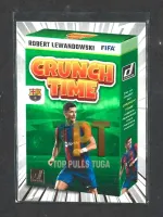 2023-24 Panini Donruss FIFA - Crunch Time #10 - Robert Lewandowski frente
