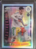 Roony Bardghji Youthquake frente