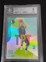 Luka Doncic Status Green RC BGS 9 frente
