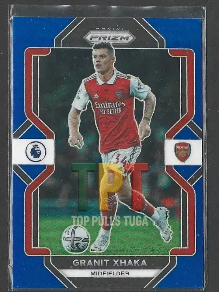 Granit Xhaka Blue Prizm /175 #156 frente