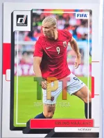 Erling Haaland frente